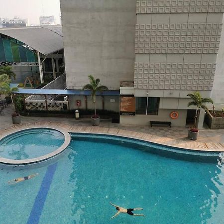 Two Bedroom Apartment at el Royale Hotel Bandung Eksteriør billede